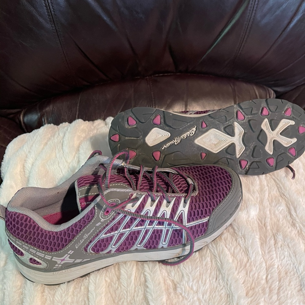 Shoes - Picture 2 of 2